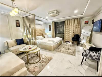 LUXURIOUS APARTMENT FOR SALE AT MOST PRIME LOCATION OF BAHRIA TOWN LAHORE