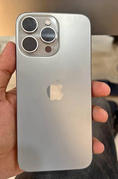 15 Pro Max, 256 GB , JV