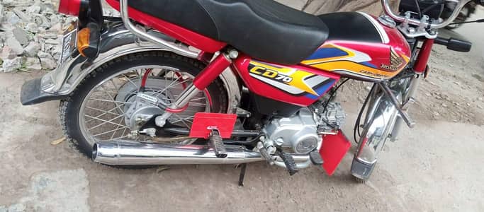 Honda 70 2025 model 04/06/2025 ko nekal hy 146 sy kam waly rabta na kr