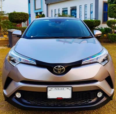 CLEANEST 100% ORIGINAL TOYOTA C-HR FOR SALE