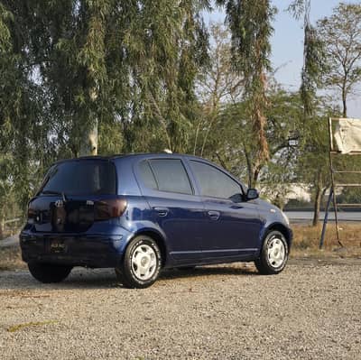 Toyota Vitz 2001 Very Good Condition