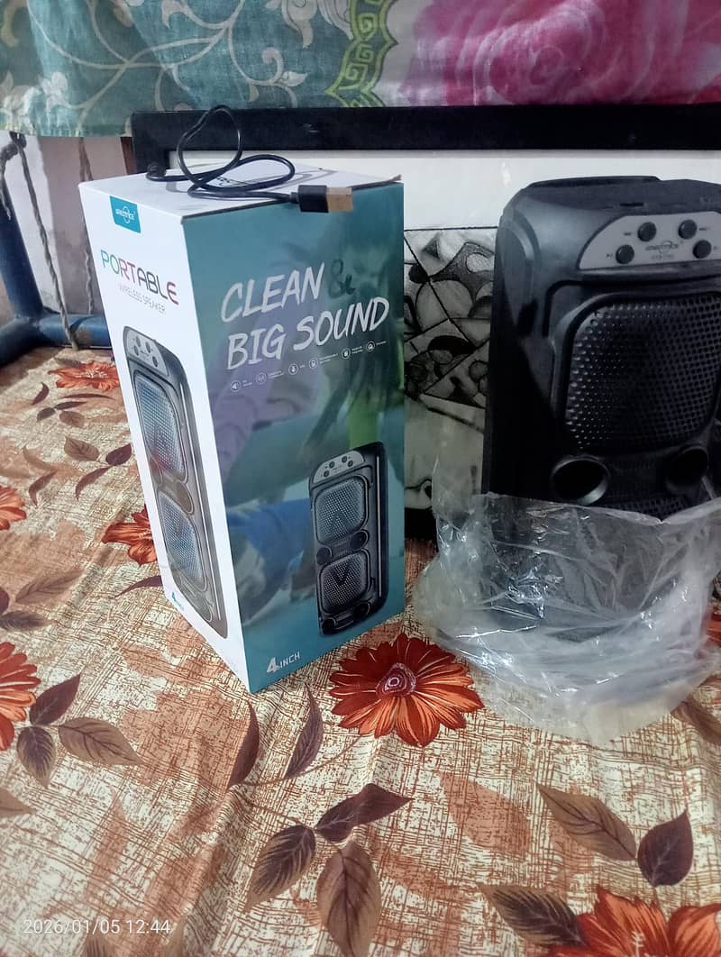 wireless range 10m. 0