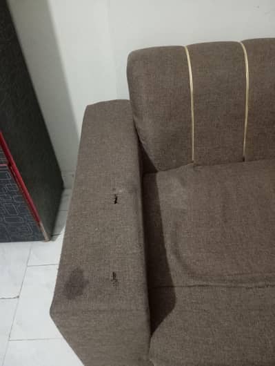 Used L Shape Sofa Set with table – Good Condition