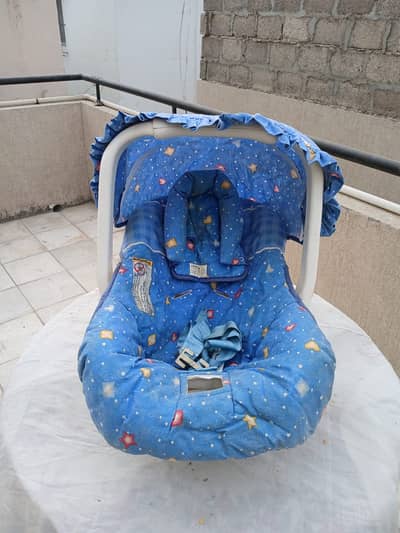 Century Car Safety Seat & Carry