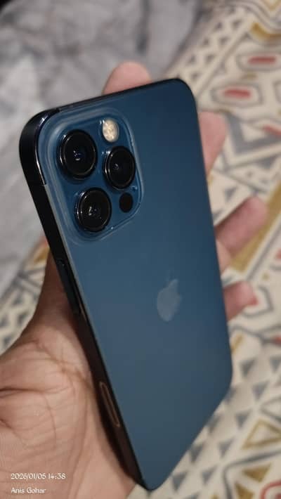 iphone 12 Pro Factory Unlock