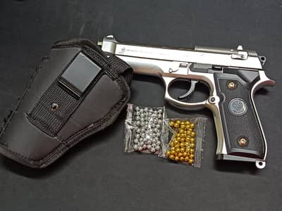 Airsoft m92 baretta gun