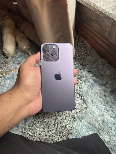 iPhone 14 Pro Max |256 GB| Deep purple (Non-pta)