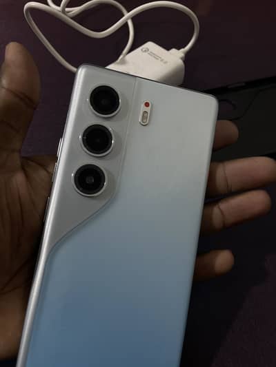 Tecno, Camon, 40 pro 10by 10by