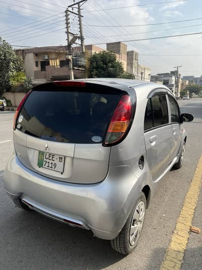 Mitsubishi i 2013 Import