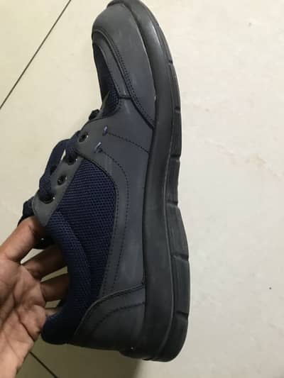 New shoes for sale only one month used jogging shoes