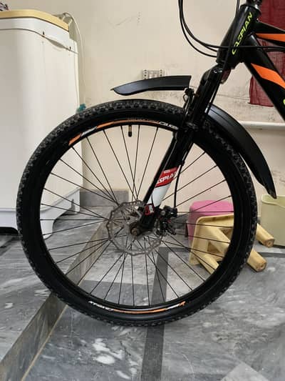 10/10 condition no any fault