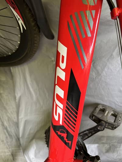 MTB Plus Bicycle with disc brakes