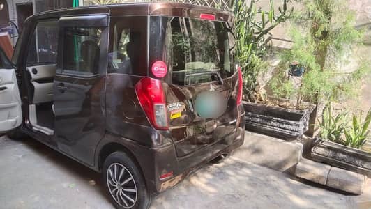 Mitsubishi EK sapace