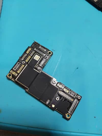 iphone 12 pro max board icloud
