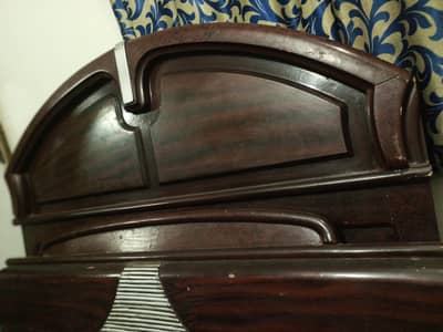 king size bed set for sale -- whith dressing and side tables