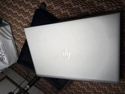 HP Elitebook 850G5 Fingerprint and Facelock 15.5 inch 8 Generation i5