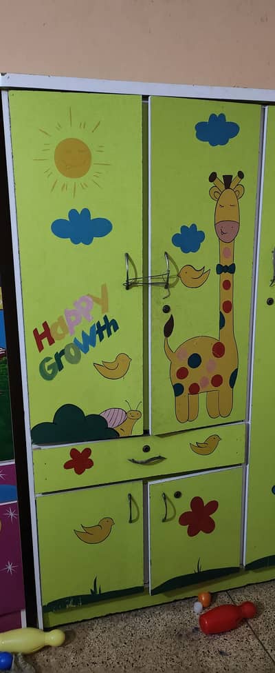 used cupboard in good condition