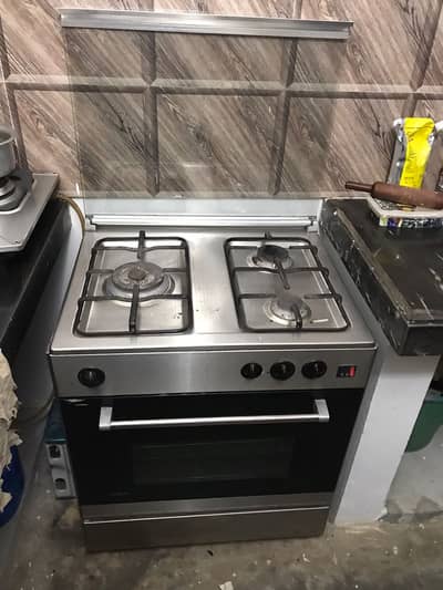 NASGAS COOKING RANGE / BURNER / STOVE (MODEL DG-327) with 3 BURNERS