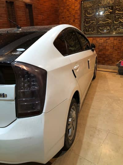 Toyota Prius likes brand new