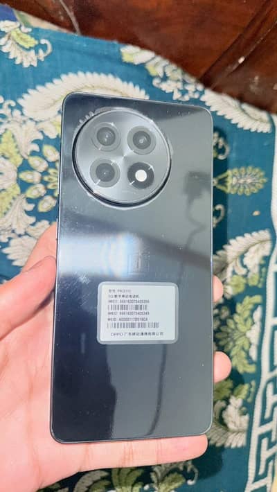 10 by 10 condition with box charger in official warranty