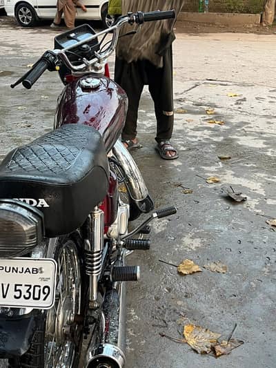 Honda CG 125 10/10 condition 13 model