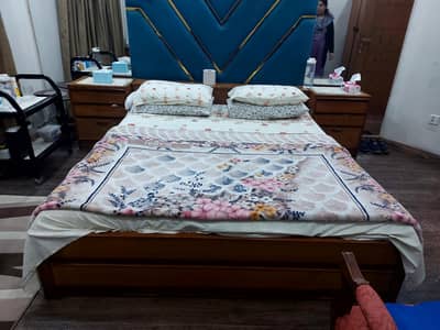 Bed Set with Dressing Table & 2 Sofa Seats