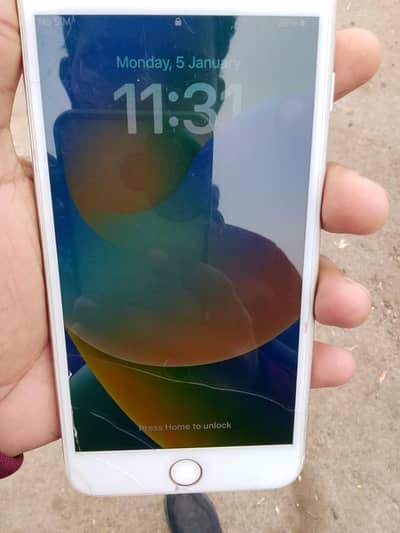 urgent sale iphone 8 plus