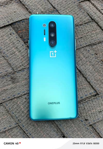 oneplus 8pro 12 gb 256 gb no line clear display