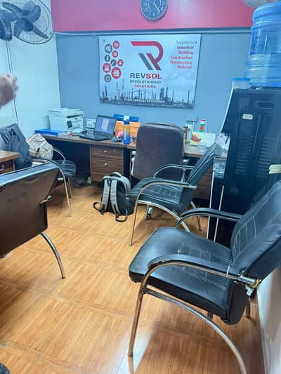 Unfurnished Mazanine for Rent