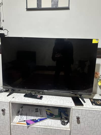 Hisense 43’ smart led