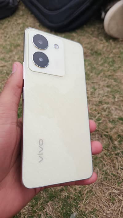 Vivo Y36