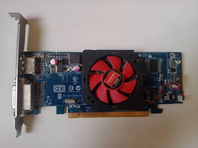 AMD Radeon HD 7470 (03103712562)