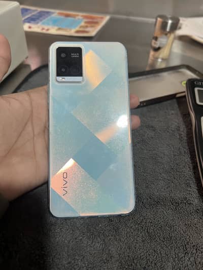 Vivo y21