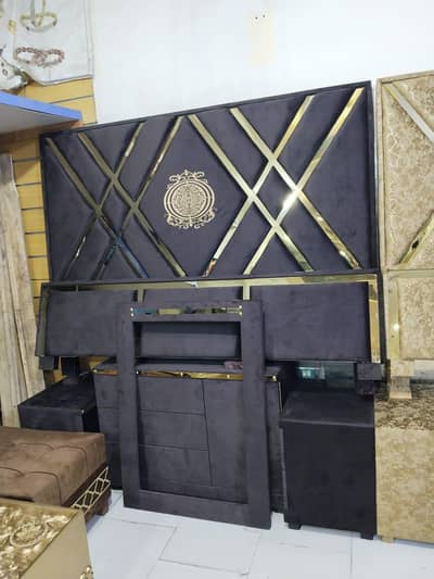 Double bed sidetable dressing