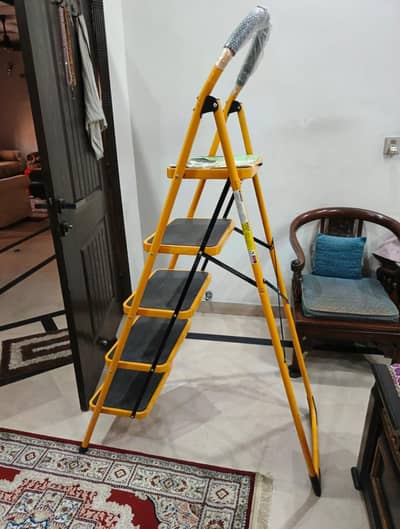 Best Steel Ladder-Five Stepped