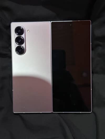 Samsung Galaxy Z fold for Sale.