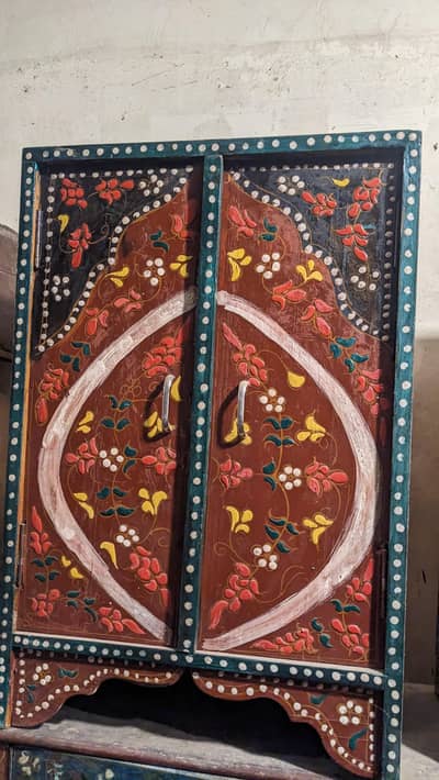 antique swati Cabnets