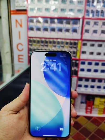 iPhone 15 pro max 256 bypass