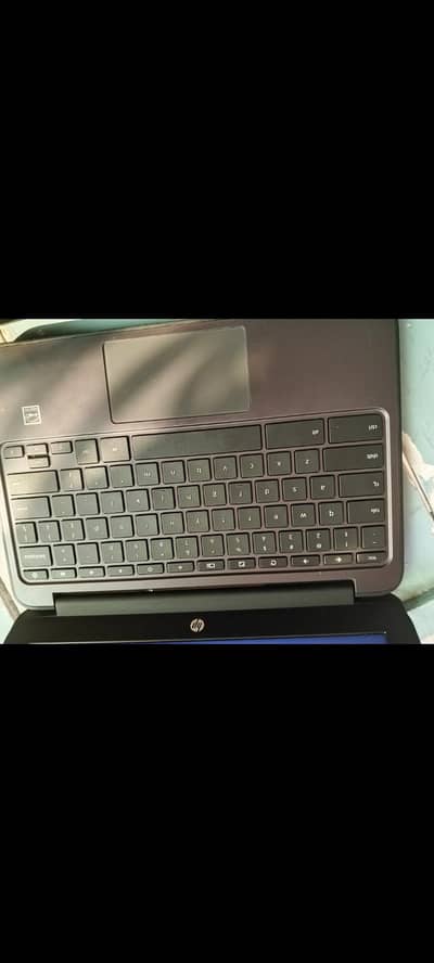 chrome book new condition Ram4 Gb Rom16 GB for sale