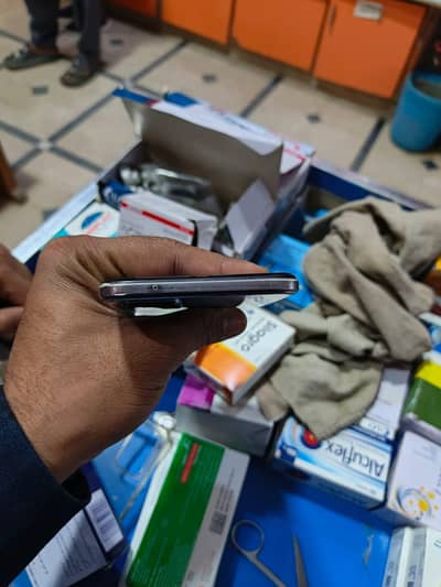 just contact me only buying person. . . Thanks