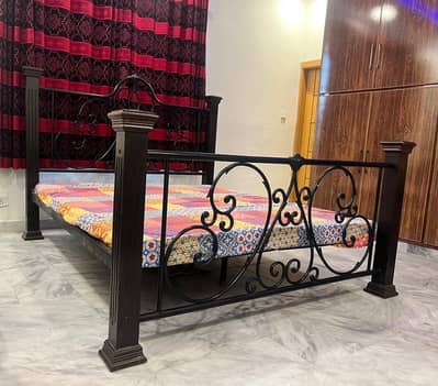 Rod iron bed for sale