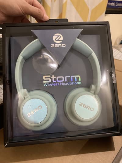 Zero Storm Wireless Headphones