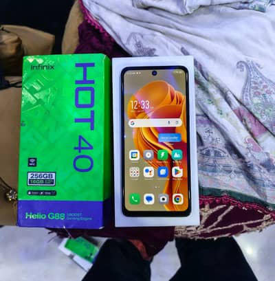 Infinix Hot 40 256/8GB Ram with box only for sale