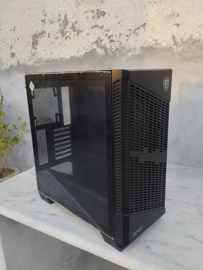 MSI MPG Velox 100P Airflow Mid-tower Gaming Computer Case.