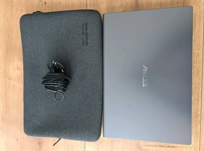 Asus (Ryzen 5 3500U, 6Gb ram,  500Gb ssd) Laptop
