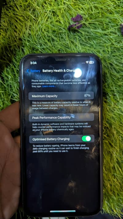 Iphone 11 Jv 64gb water pack urgent for sale
