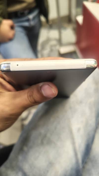 pixel 6 pro 10/9 12/256 pin dot and speak isn't working properly