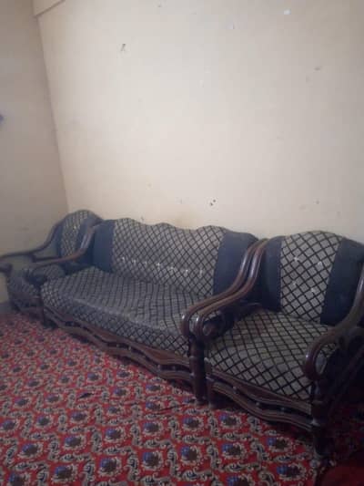 3 seater sofa for sale normal condition