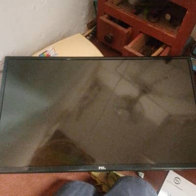 pel led tv