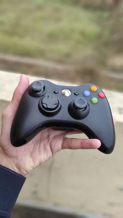 Xbox 360 Controllers 10/ 10 condition